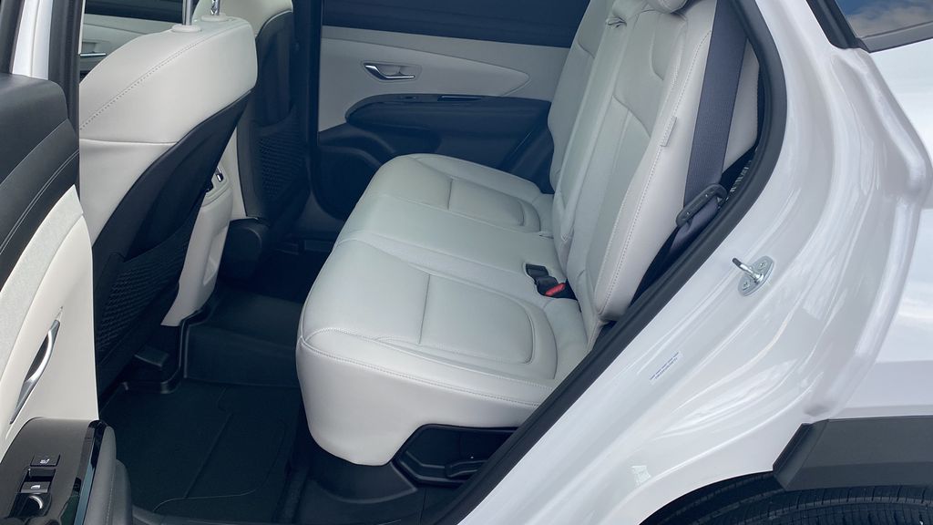 2025 Hyundai Tucson Hybrid Limited photo 23