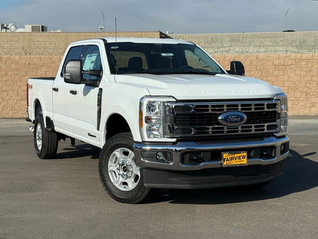 2026 Ford F-250 XLT photo 2