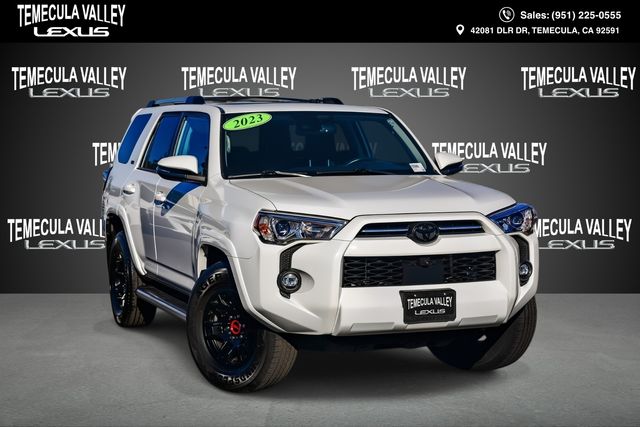 2023 Toyota 4Runner SR5 Premium's photo