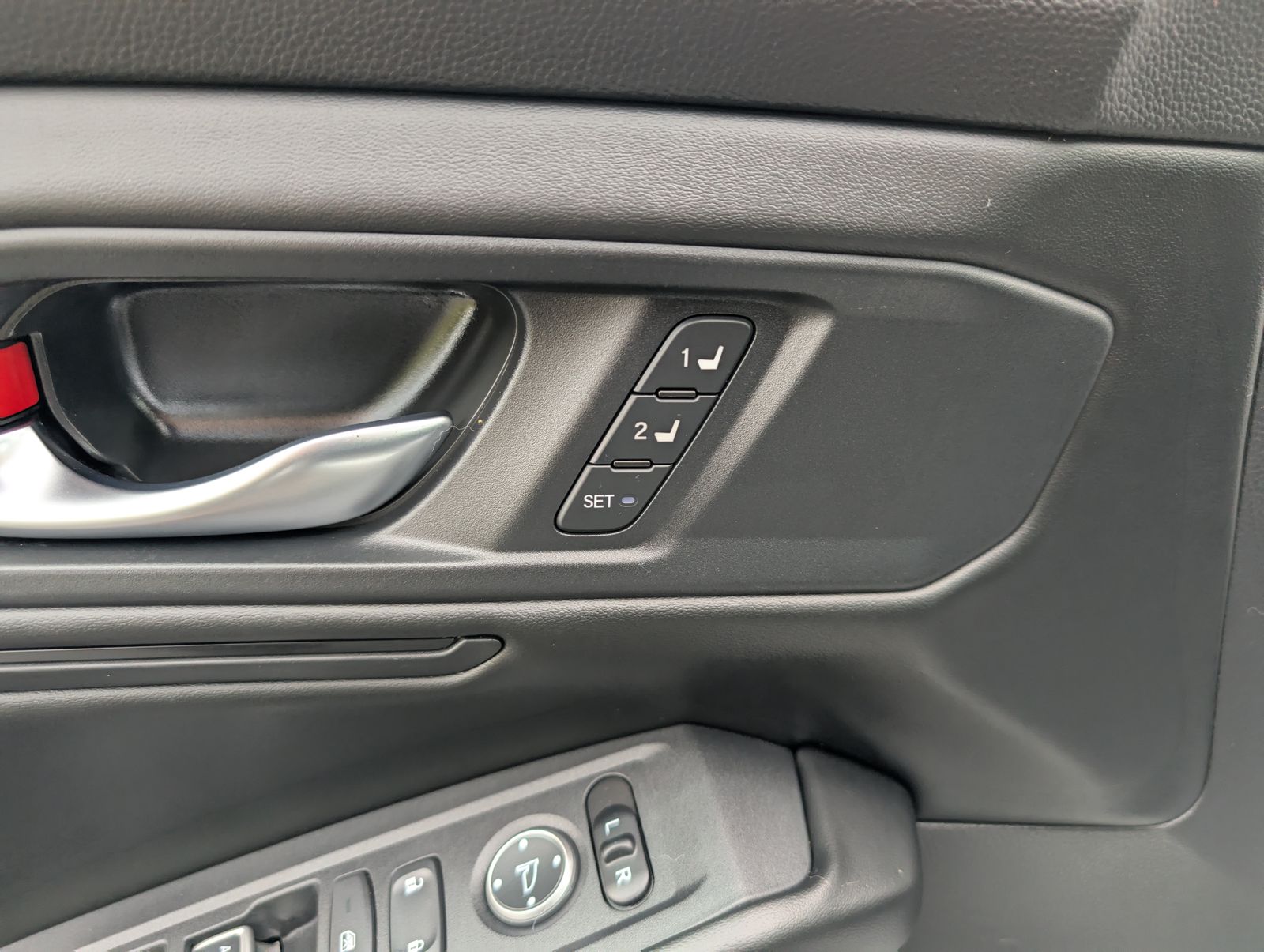 2023 Honda Accord Hybrid EX-L photo 13