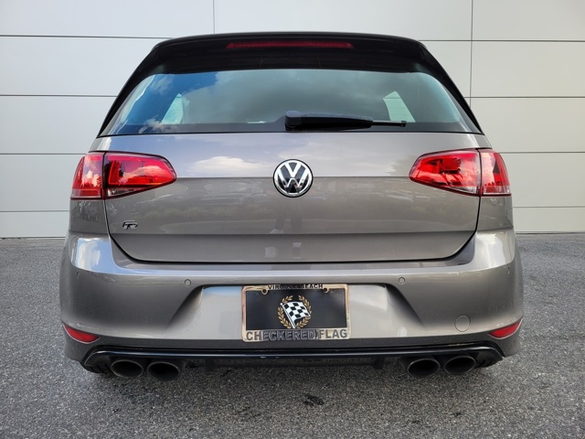 2017 Volkswagen Golf R 4Motion photo 4
