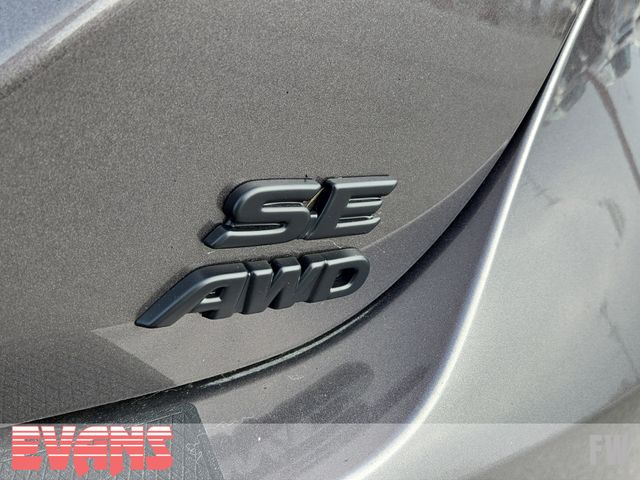 2024 Toyota Camry SE photo 3