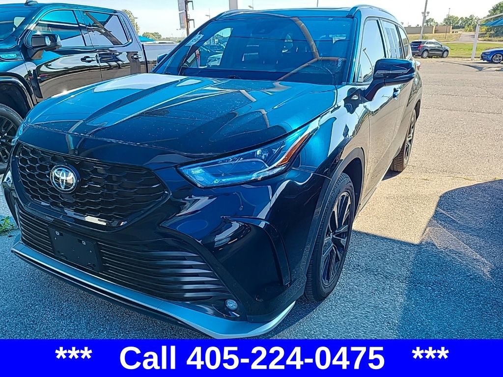 2023 Toyota Highlander XSE