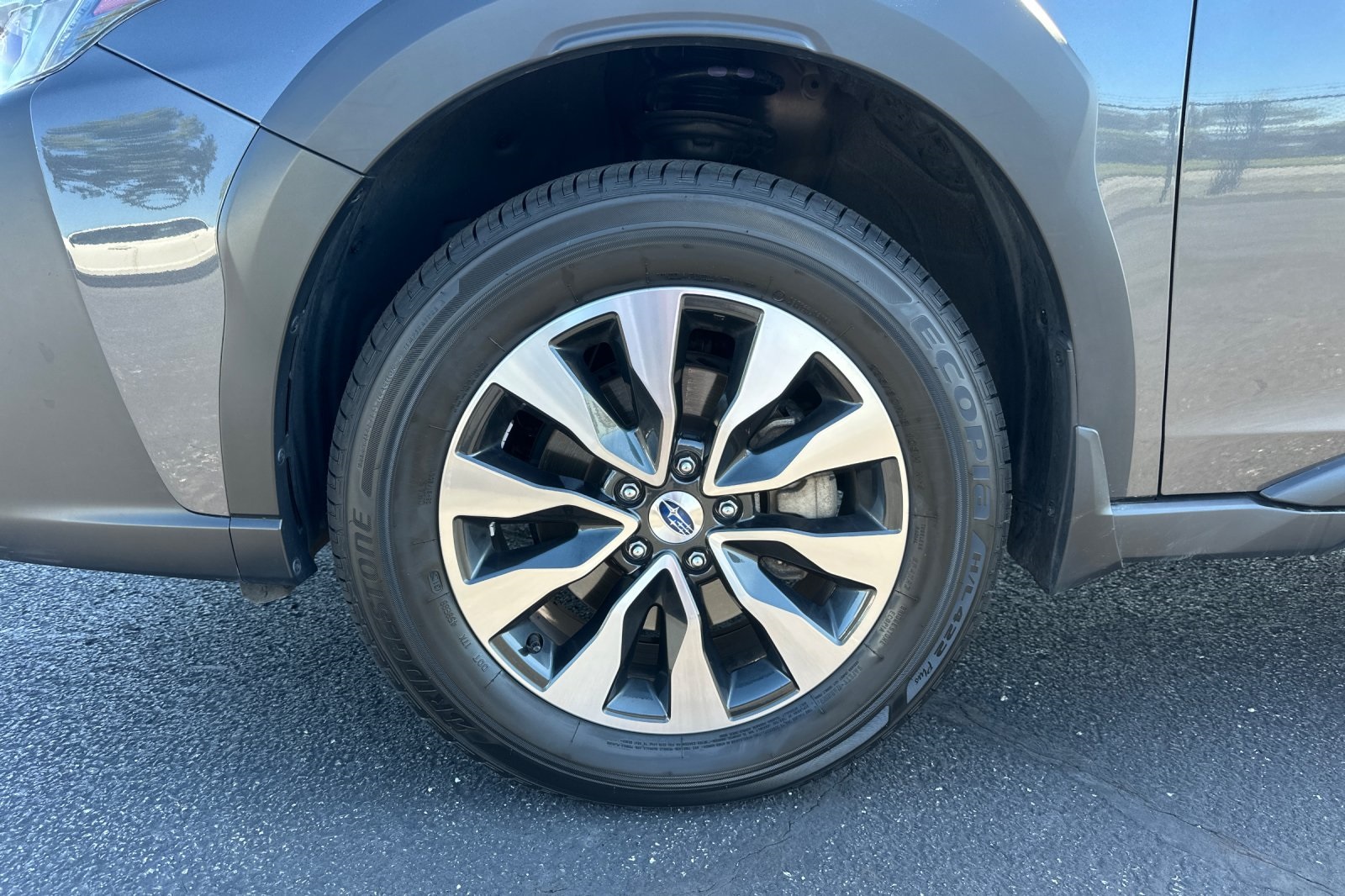 2023 Subaru Outback Limited photo 35