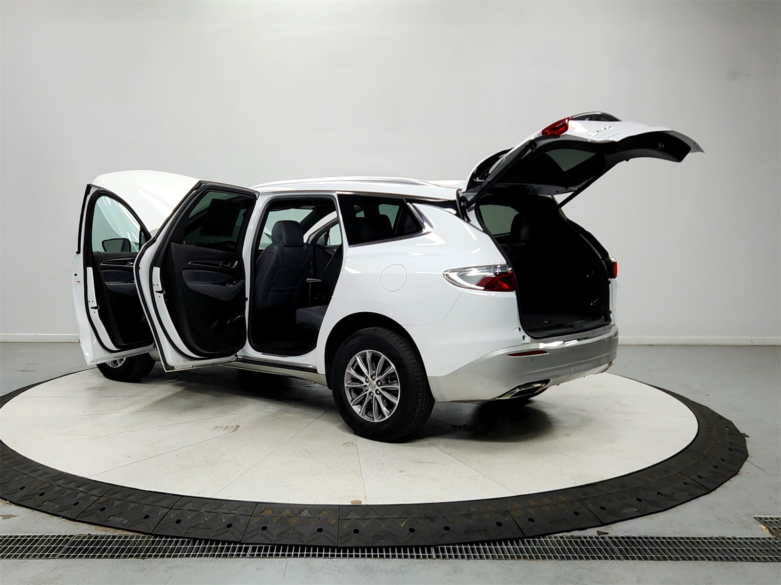 2024 Buick Enclave Premium photo 13