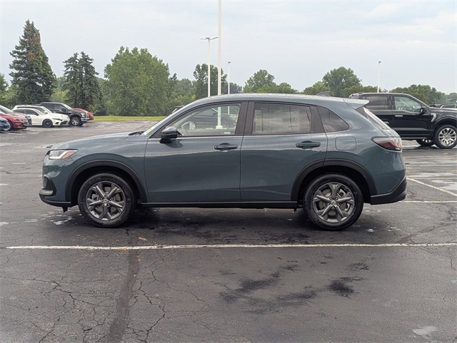 2026 Honda HR-V LX photo 9