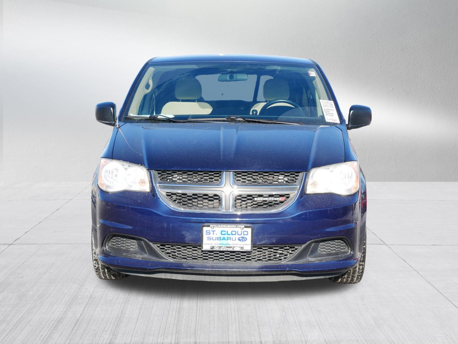 Used 2014 Dodge Grand Caravan SE with VIN 2C4RDGBG7ER354593 for sale in Saint Cloud, Minnesota