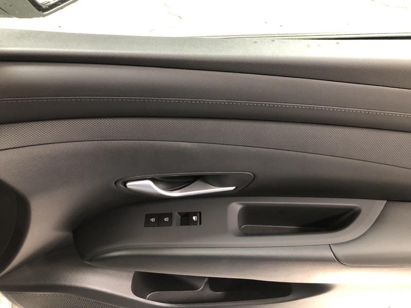 2026 Hyundai Tucson SEL photo 15