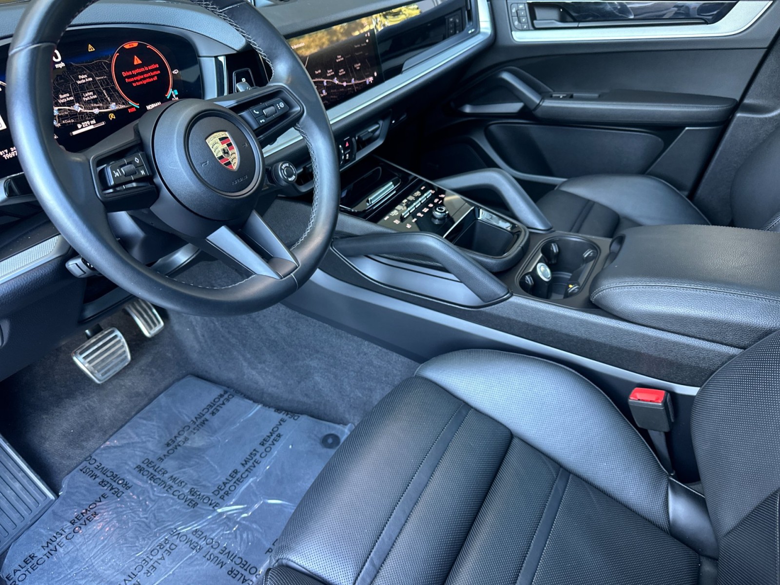 2024 Porsche Cayenne S Coupe photo 4