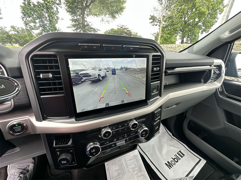 2021 Ford F-150 XLT photo 14