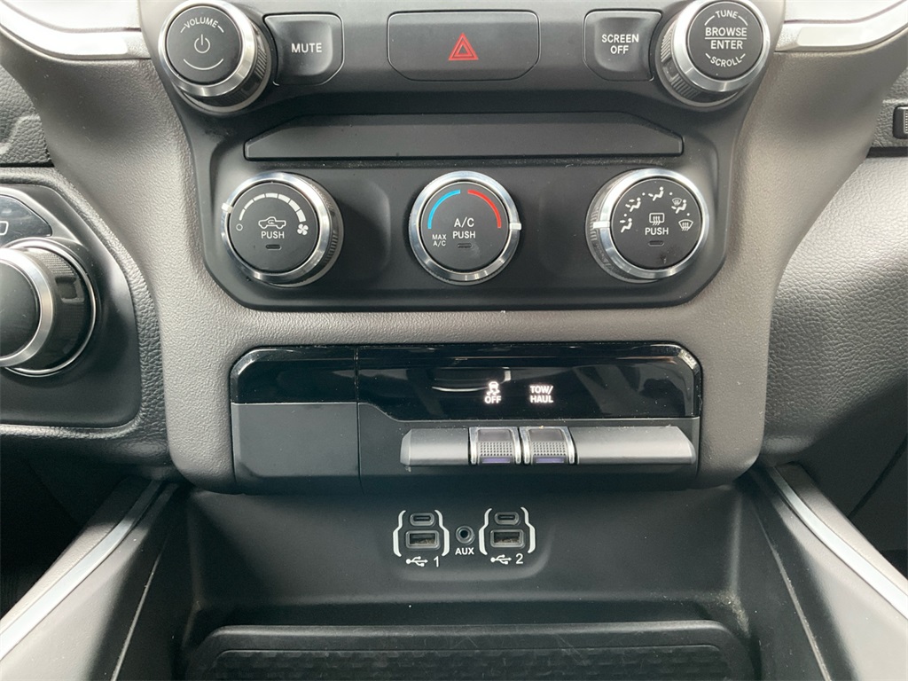 2021 Ram 1500 Big Horn Lone Star photo 16