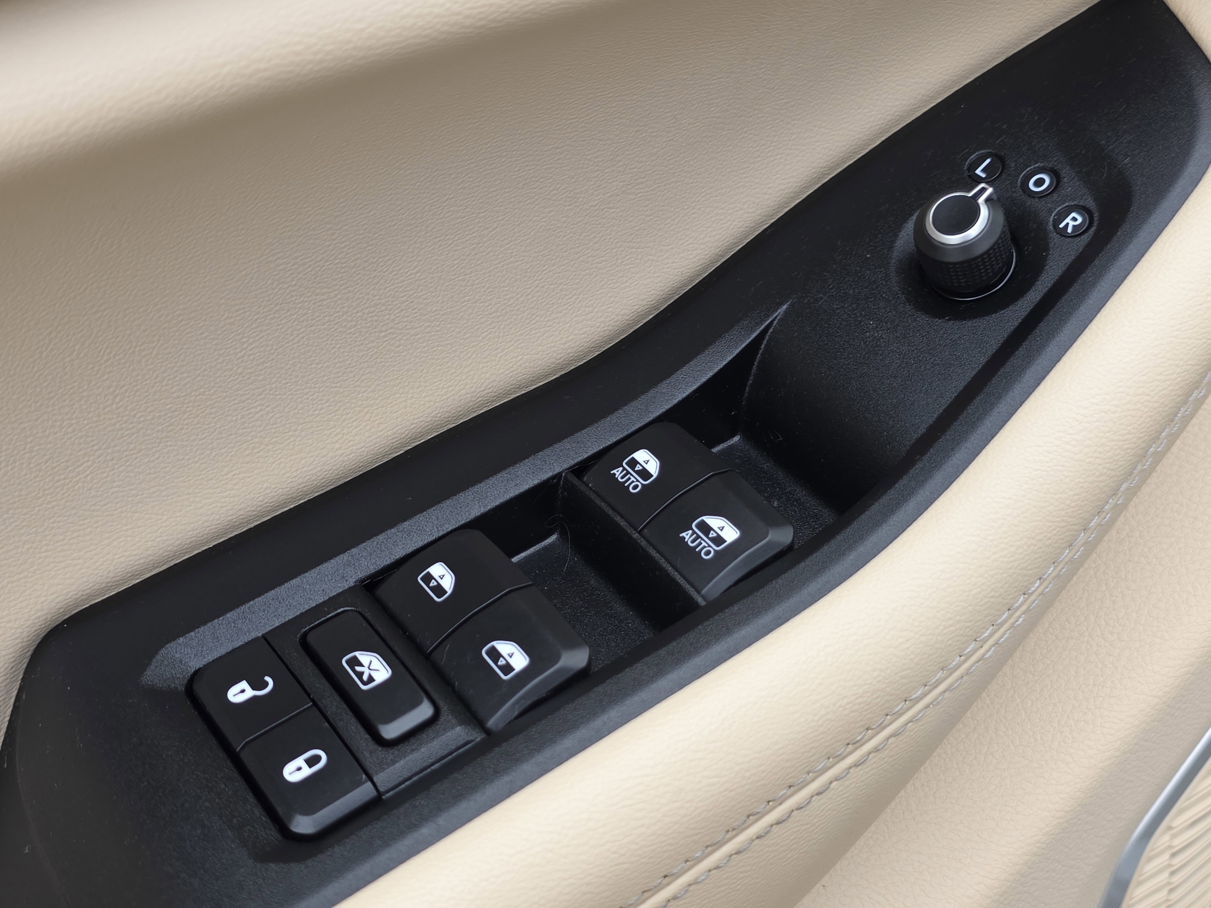 2022 Jeep Grand Cherokee Limited photo 28