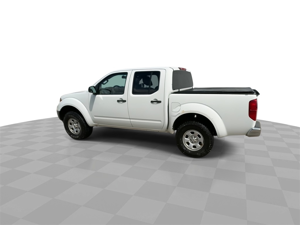 2014 Nissan Frontier S photo 6