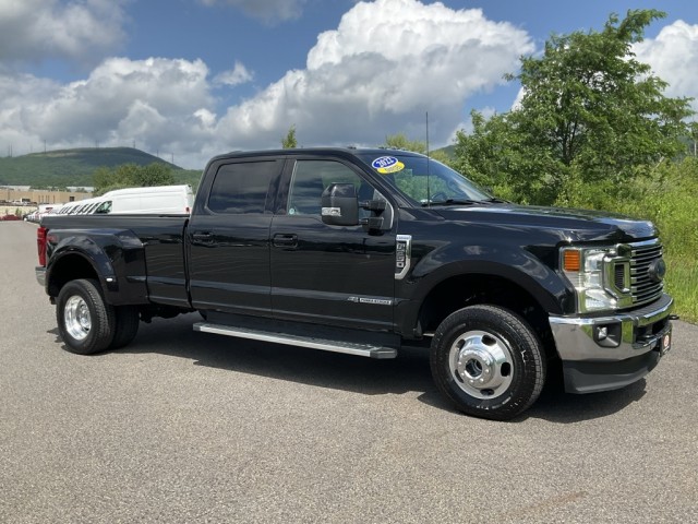 2022 Ford F-350 Lariat