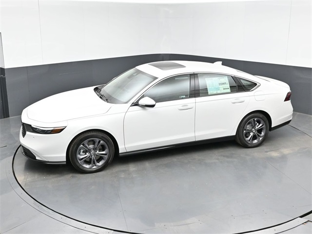 2025 Honda Accord Hybrid EX-L's photo
