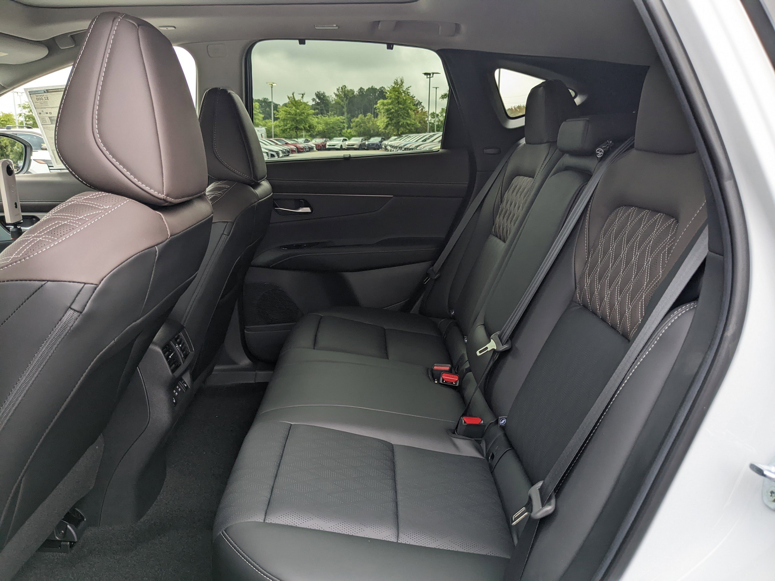 2025 Nissan Murano Platinum photo 10