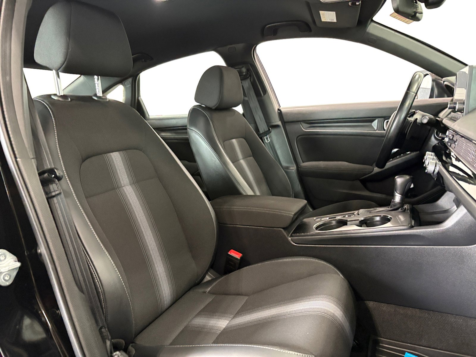 2022 Honda Civic Sport photo 26