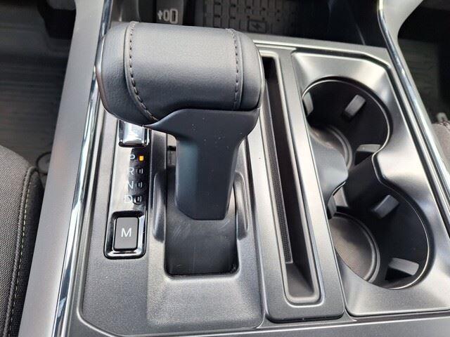 2025 Ford F-150 XLT photo 16