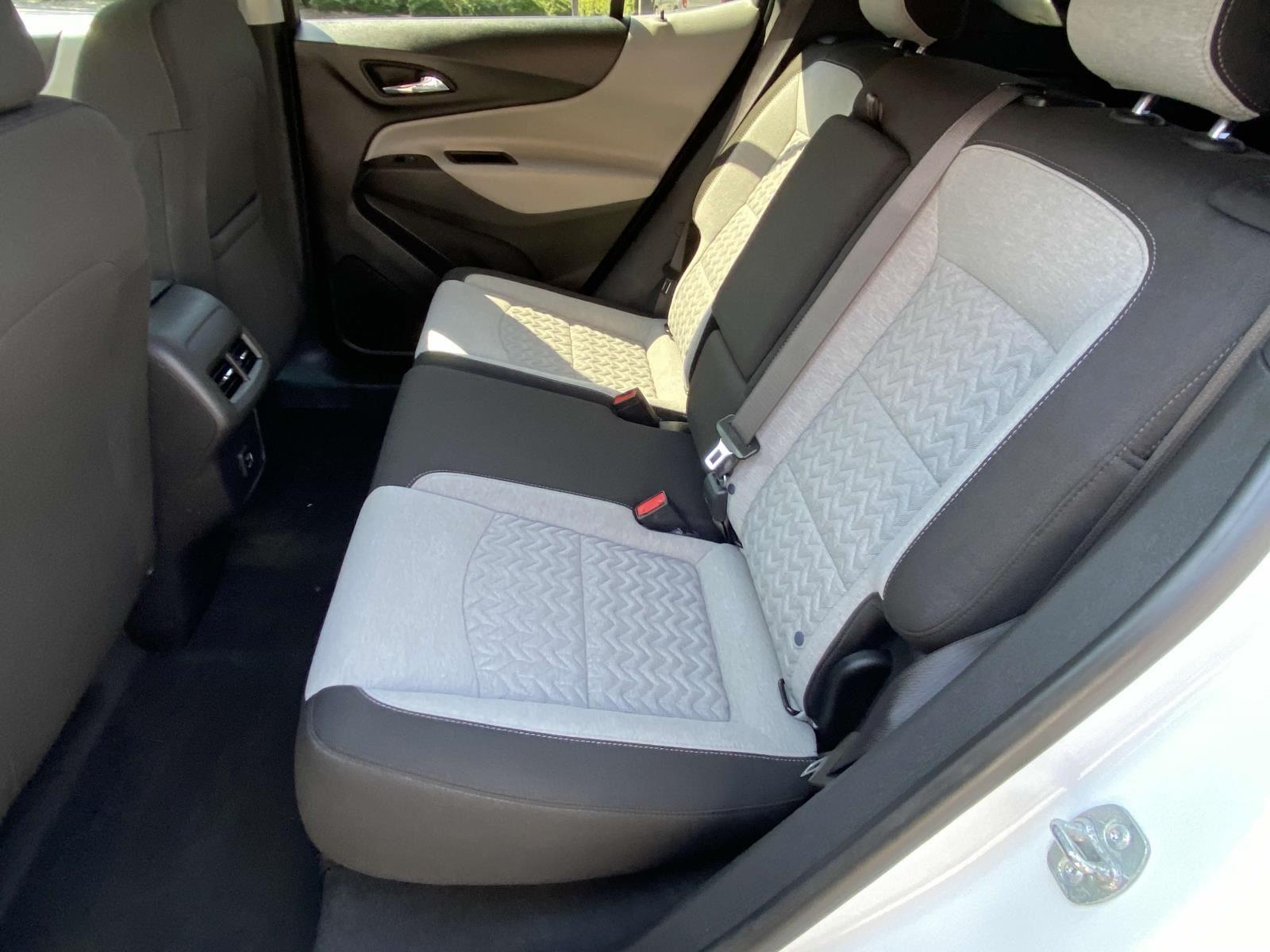 2023 Chevrolet Equinox LT photo 4