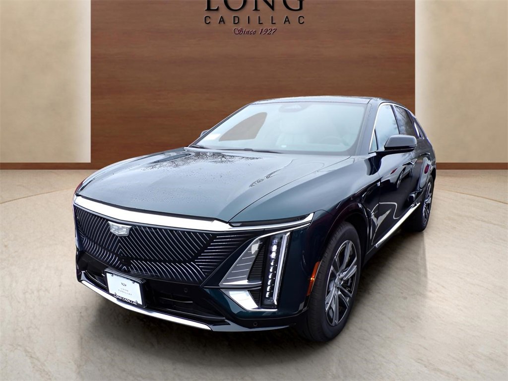 2025 Cadillac LYRIQ Luxury 2's photo