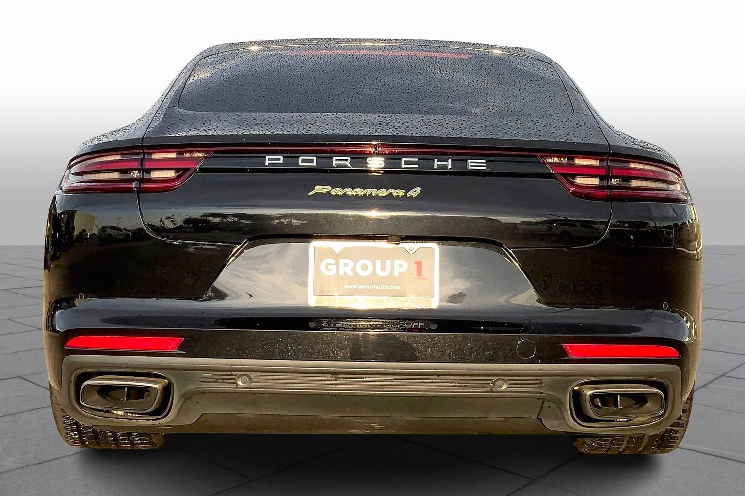 2020 Porsche Panamera 4 E-Hybrid photo 4