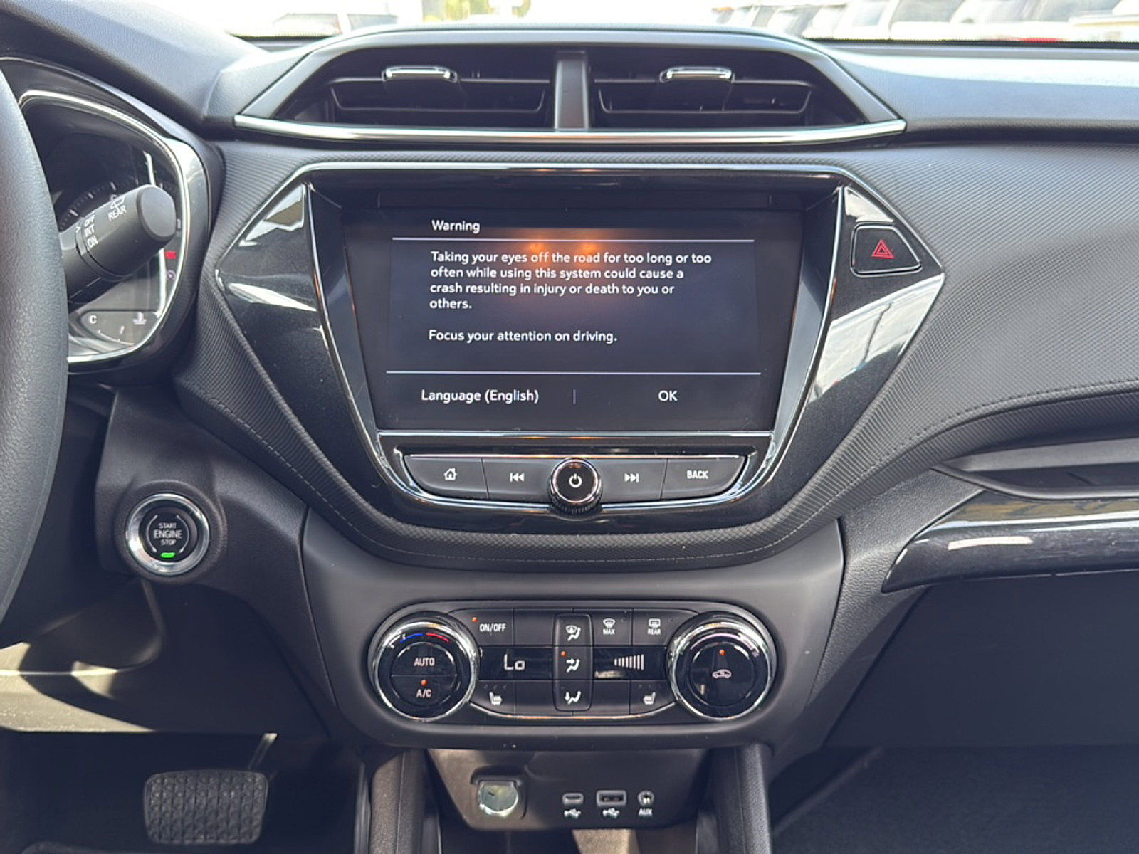 2023 Chevrolet Trailblazer LT photo 27