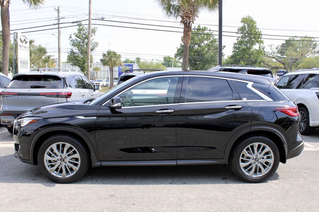 2024 Infiniti QX50 Luxe AWD photo 10
