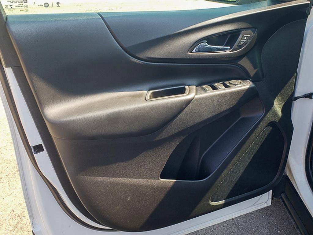 2018 Chevrolet Equinox LT photo 8