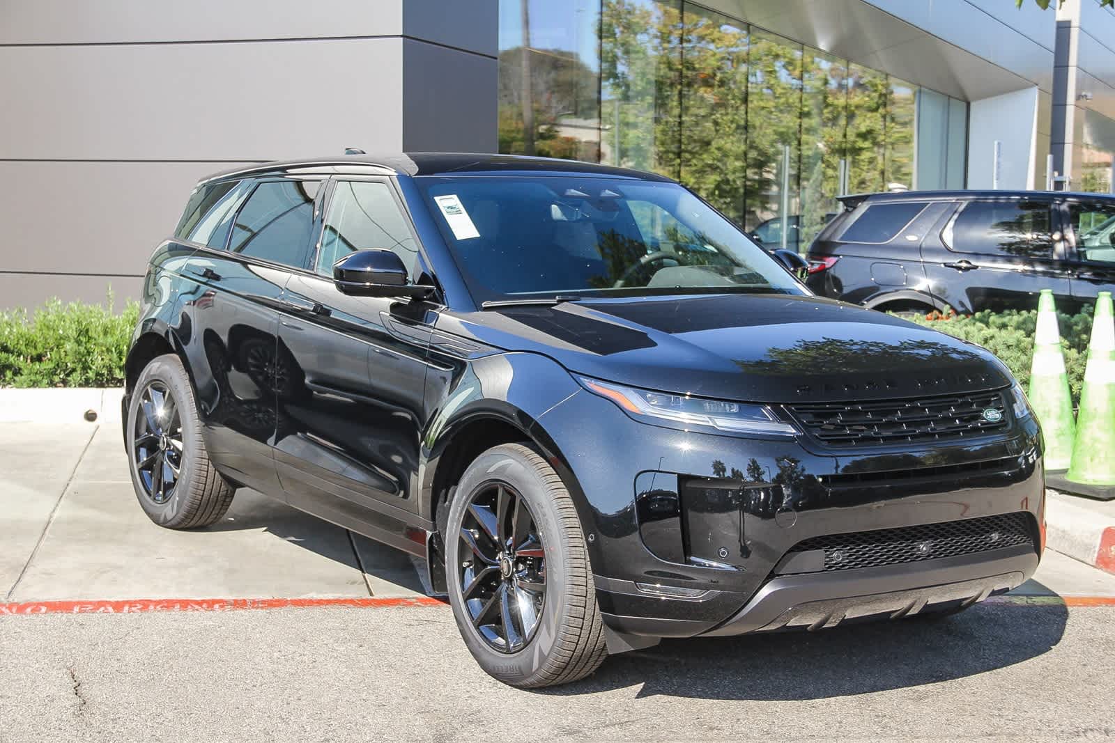 2026 Land Rover Range Rover Evoque S photo 3