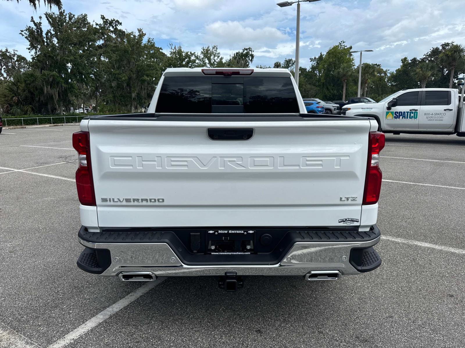 2025 Chevrolet Silverado 1500 LTZ photo 4