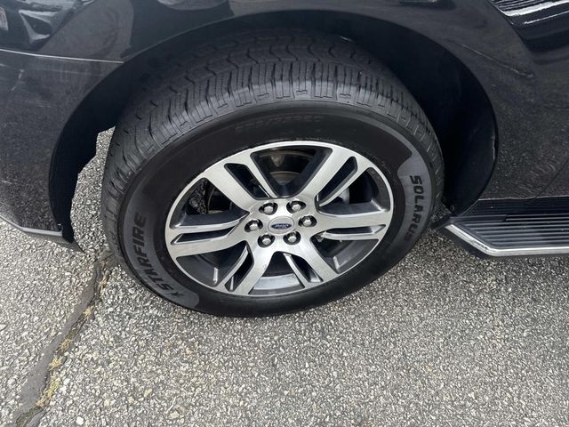 2023 Ford Expedition Limited photo 16