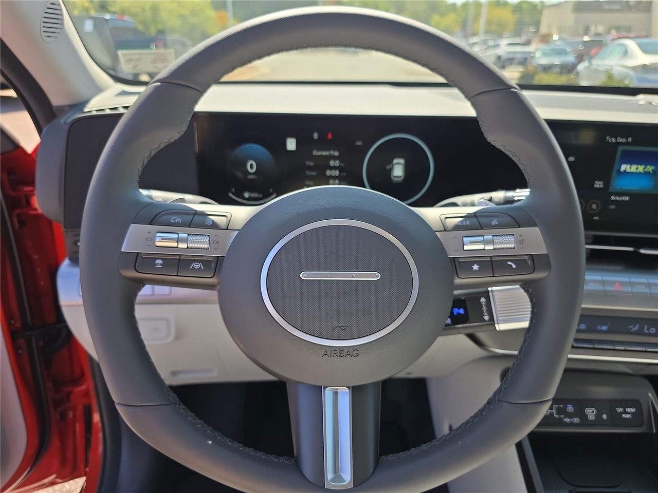 2025 Hyundai Kona SEL photo 12