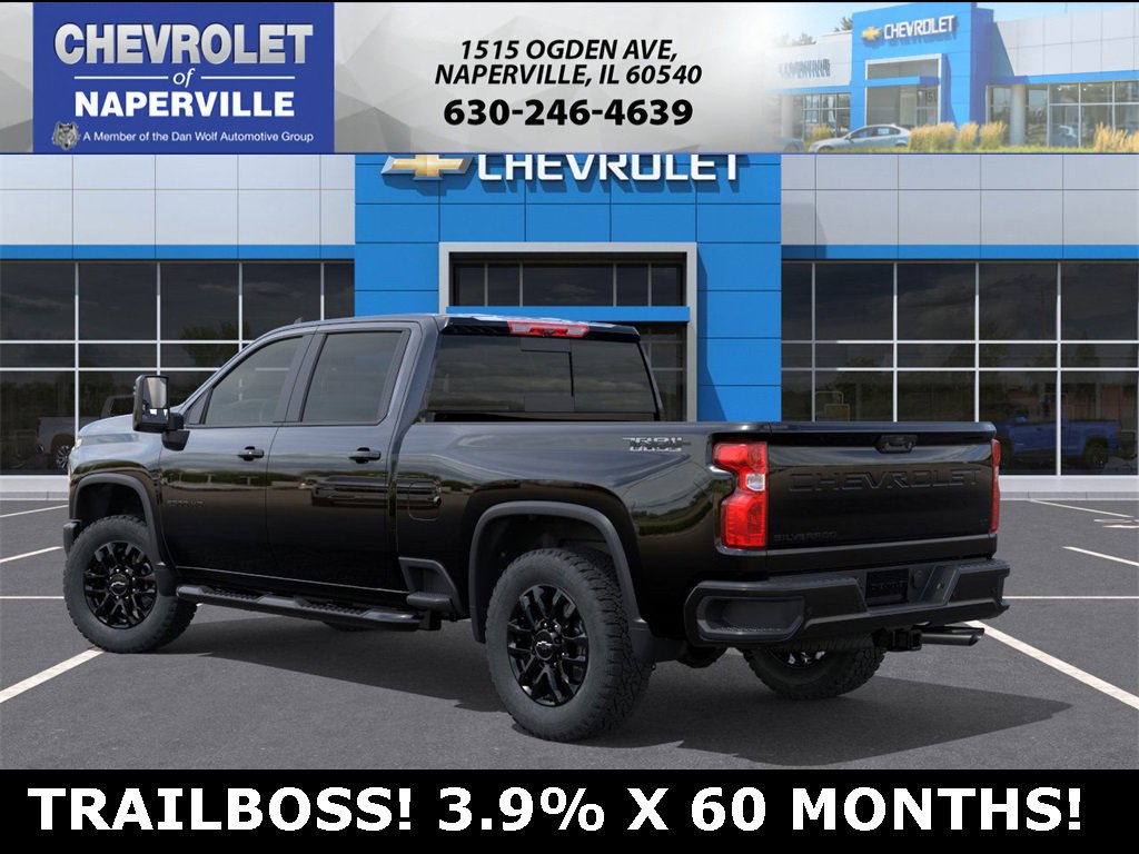 2026 Chevrolet Silverado 2500HD LT photo 3