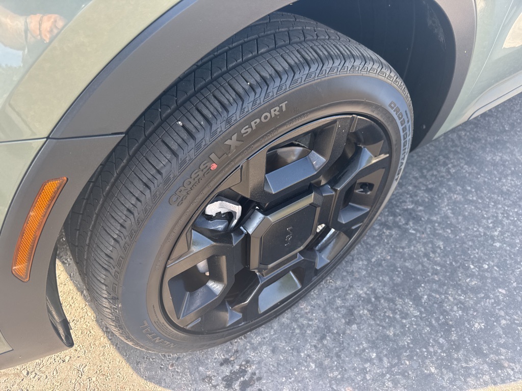 2024 Kia Sorento X-Line SX Prestige photo 3