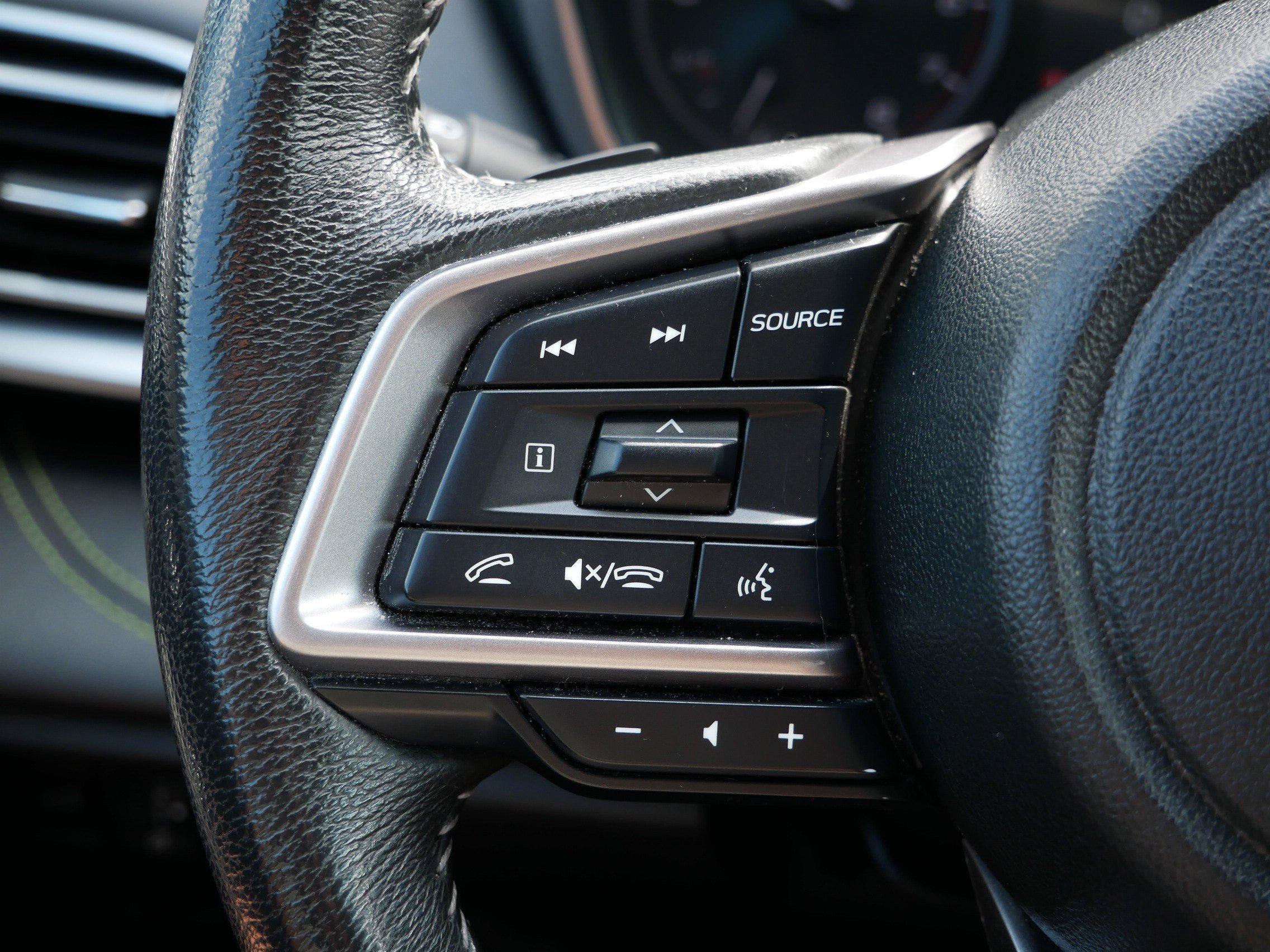 2023 Subaru Outback Onyx Edition photo 27