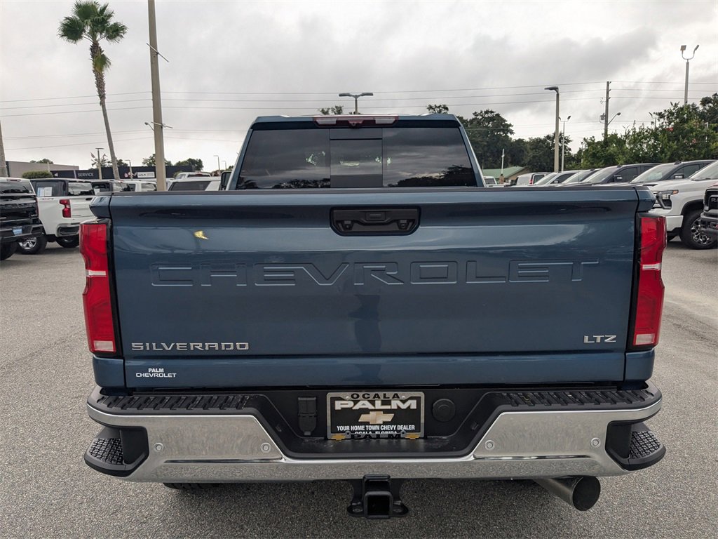 2026 Chevrolet Silverado 2500HD LTZ photo 4