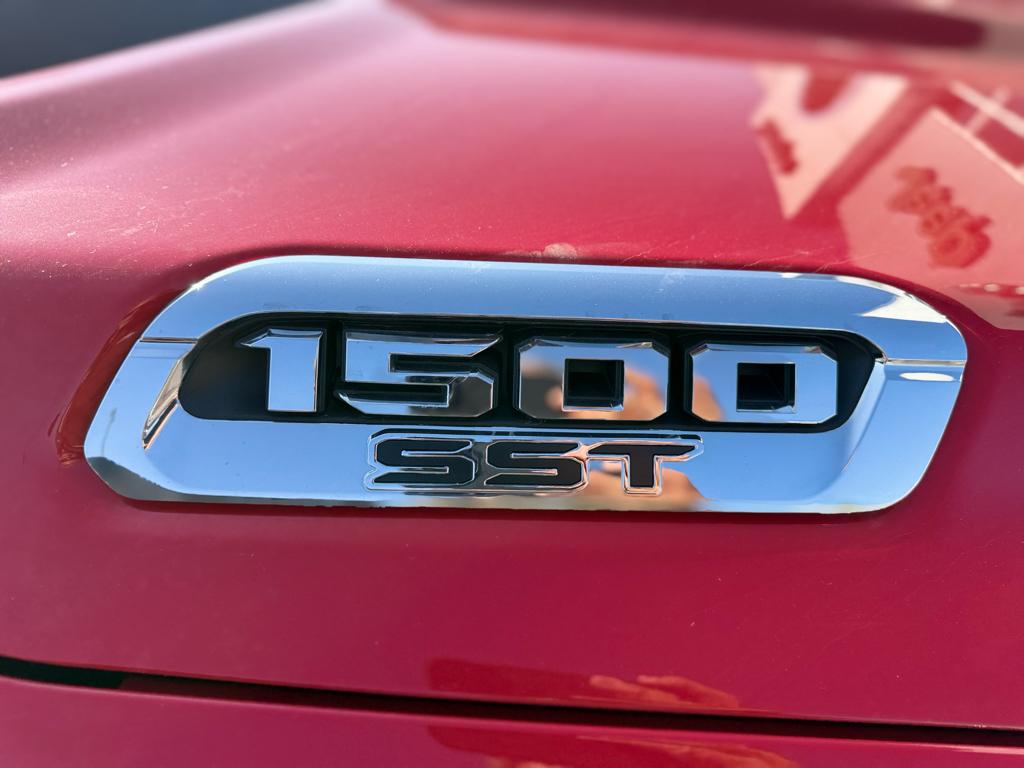 2025 Ram 1500 Big Horn photo 3