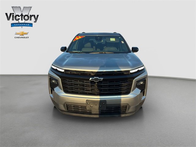 Used 2024 Chevrolet Traverse 2LT with VIN 1GNEVGKS5RJ225804 for sale in Kansas City