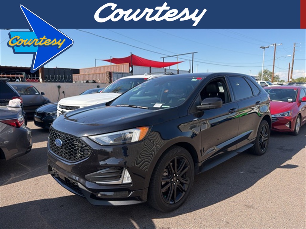 2022 Ford Edge ST-Line's photo
