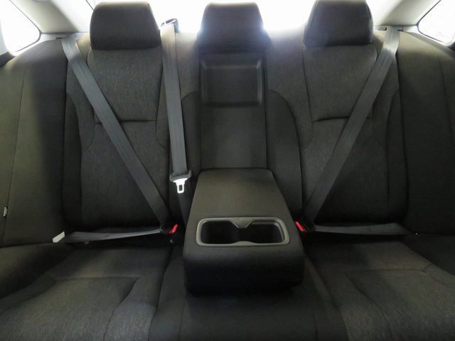 2025 Honda Accord LX photo 8