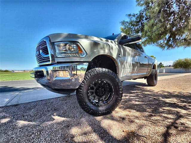 2018 Ram 2500 Limited photo 32
