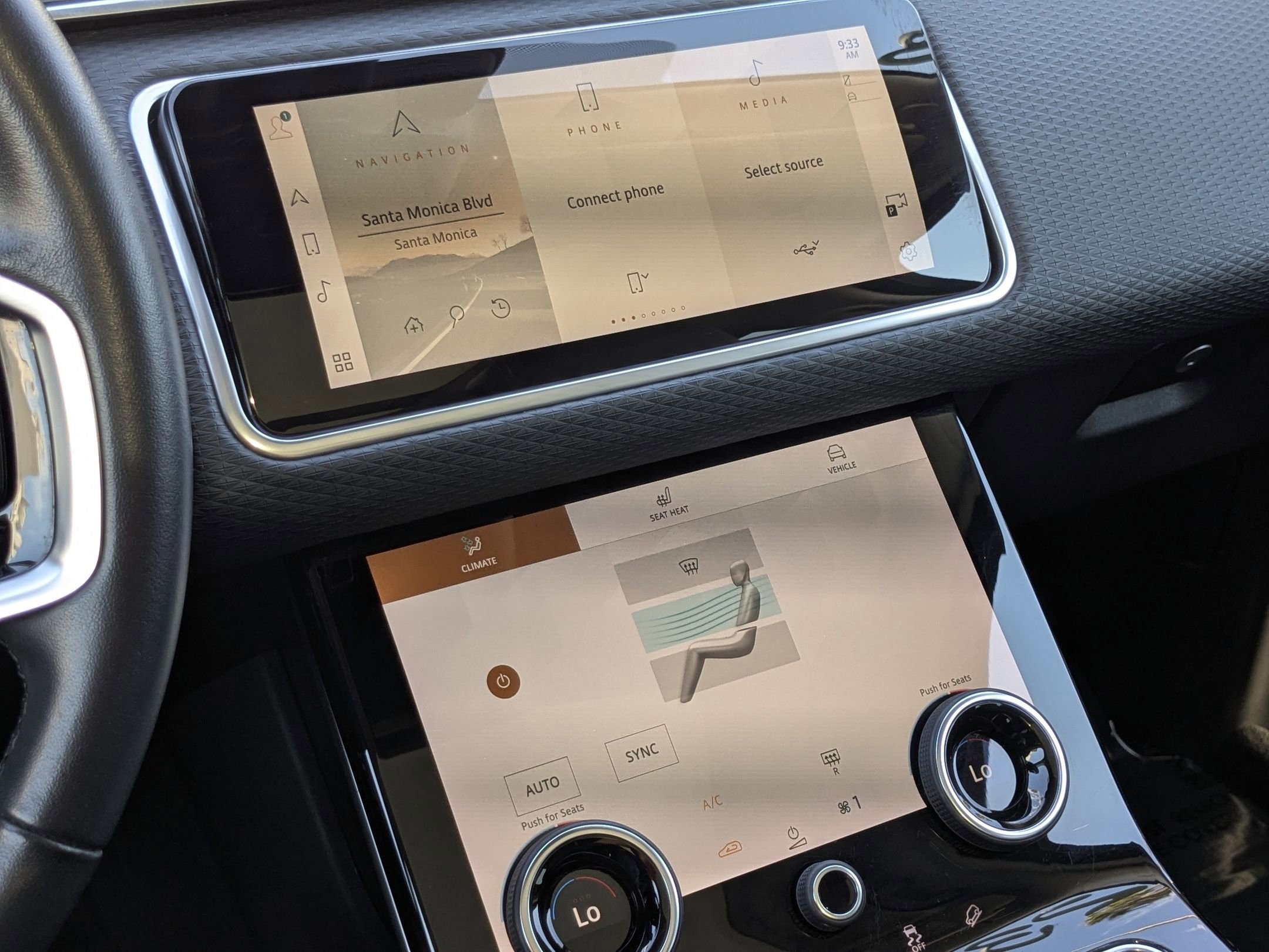 2023 Land Rover Range Rover Velar S photo 13
