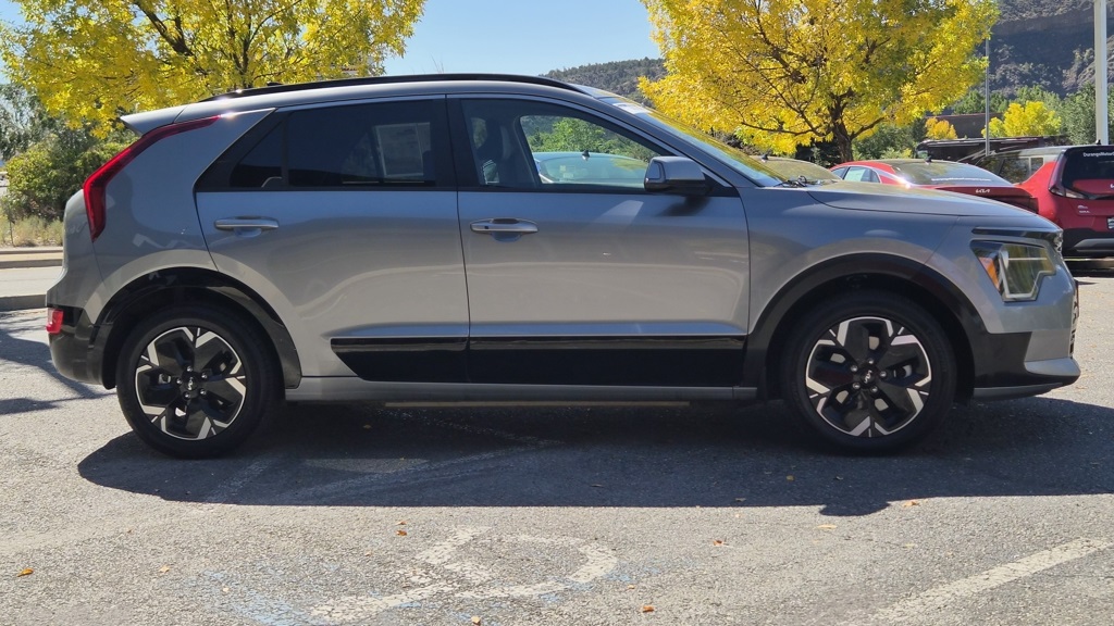 2023 Kia Niro EV Wind photo 7