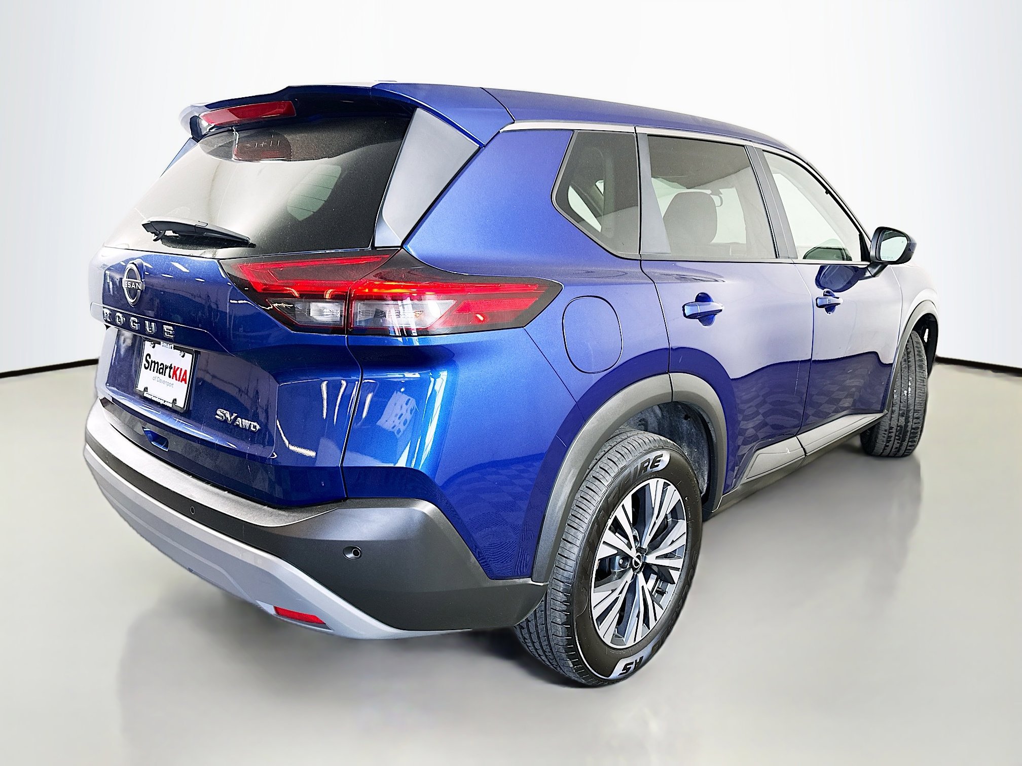 2023 Nissan Rogue SV photo 7