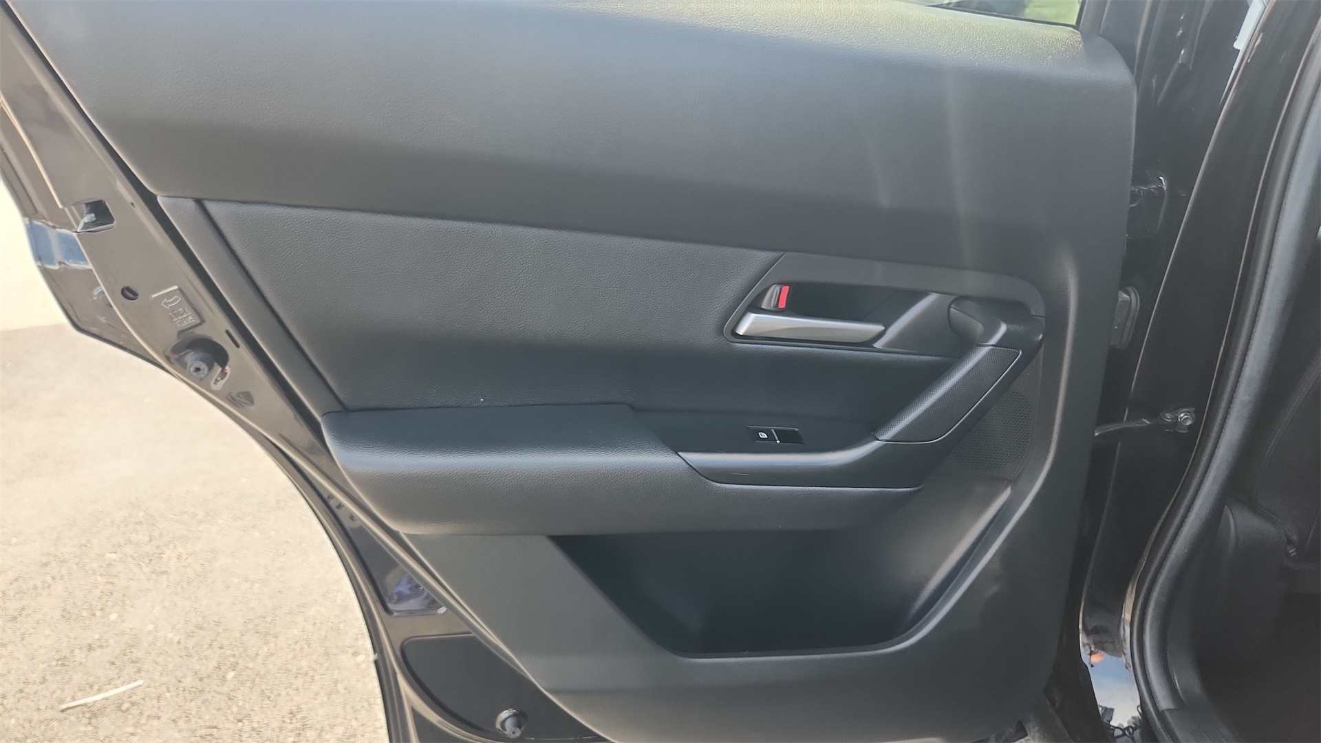 2024 Mazda CX-50 2.5 S Preferred photo 23