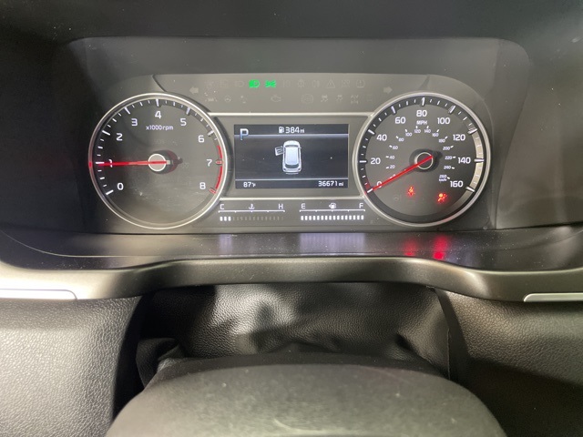 2022 Kia Sorento LX photo 23