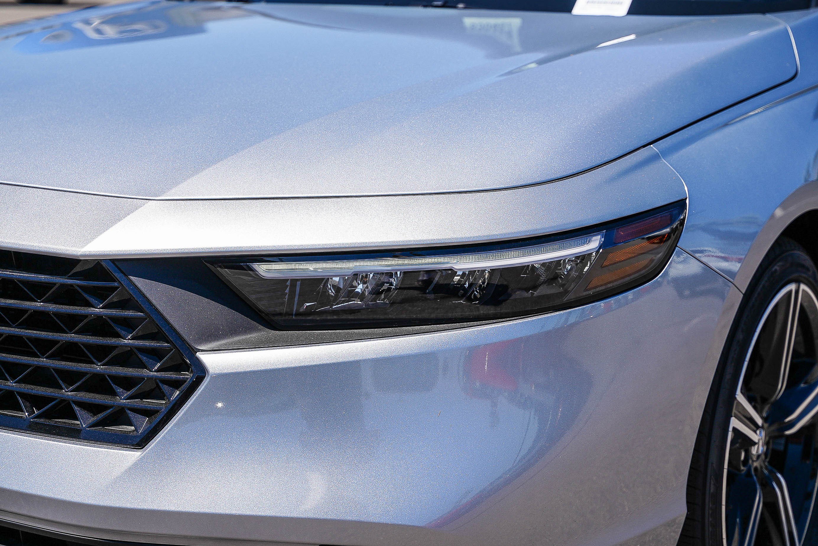 2025 Honda Accord Hybrid Sport photo 3