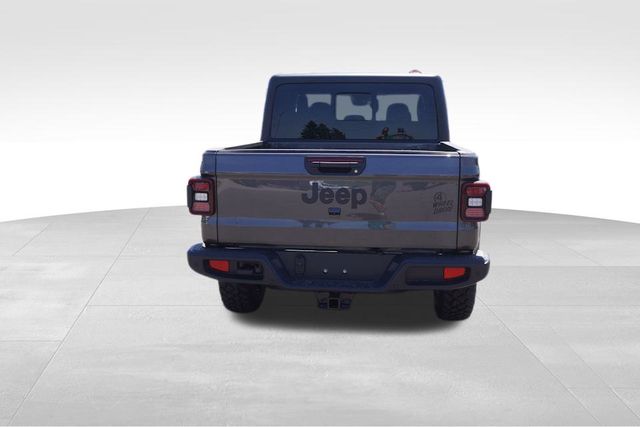 2025 Jeep Gladiator Willys photo 4