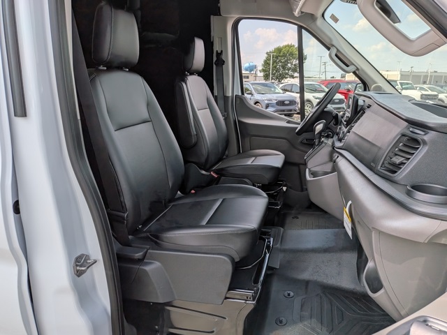 2025 Ford Transit photo 16