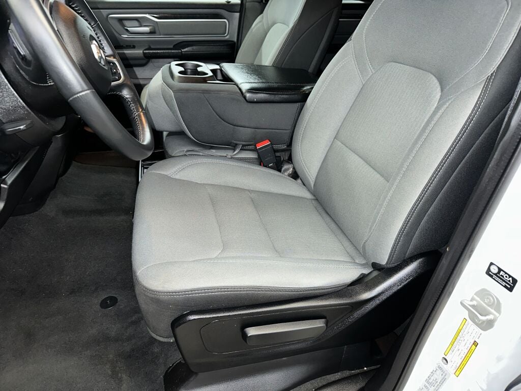 2022 Ram 1500 Big Horn photo 2